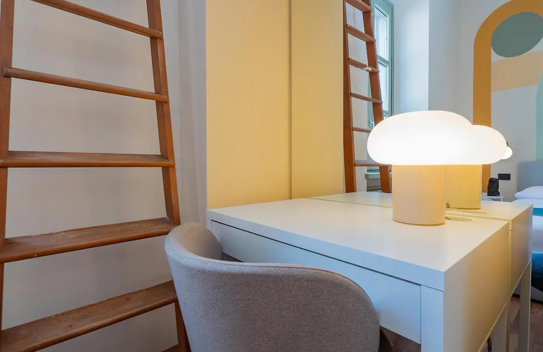 Xenia Apartments - Renovated Two-Room Apartment In Sant'Ambrogio-1