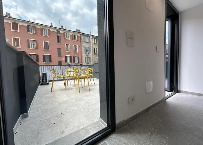 Kibilù Luxury Apt with Terrace, Isola district&near Garibaldi Station